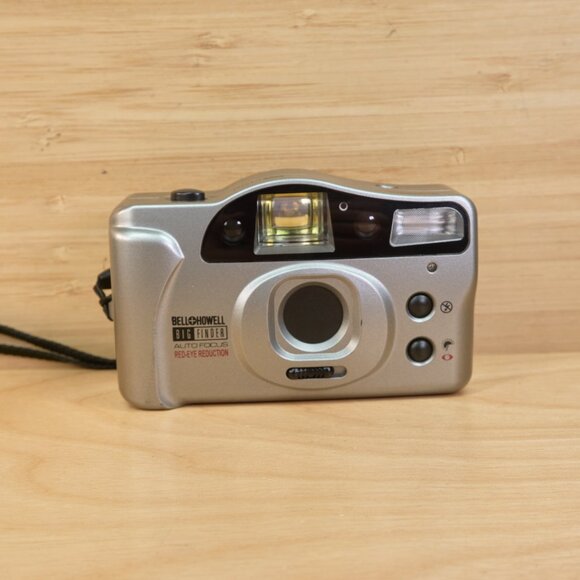 Vintage Bell & Howell BF 905 / 35mm Point and Shoot Film Camera / Tested - Picture 1 of 7